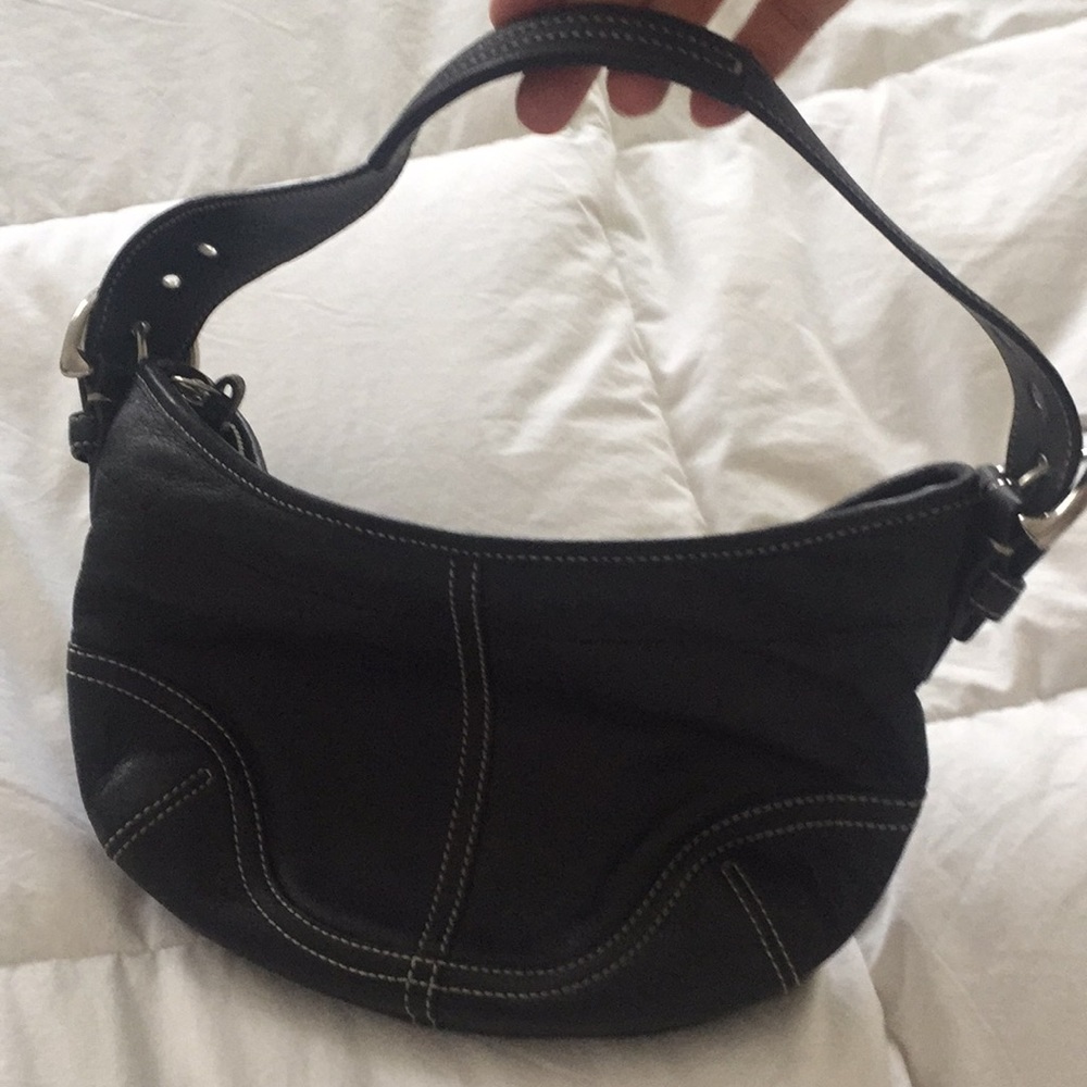 AUTHENTIC Coach Small Leather Hobo Bag